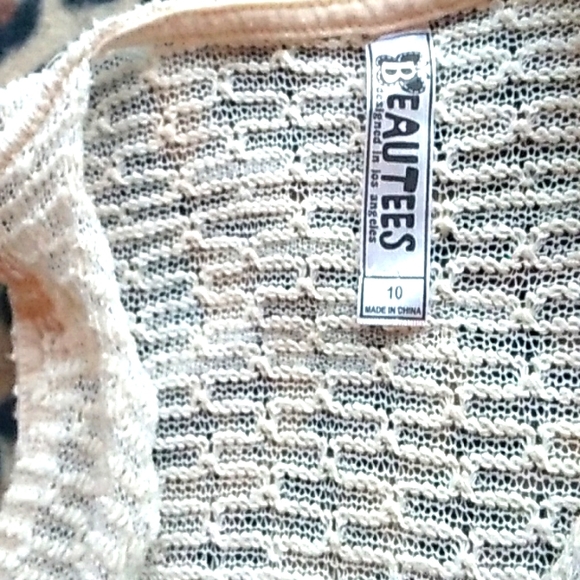 Girls boho Sweater Vest - Picture 2 of 3